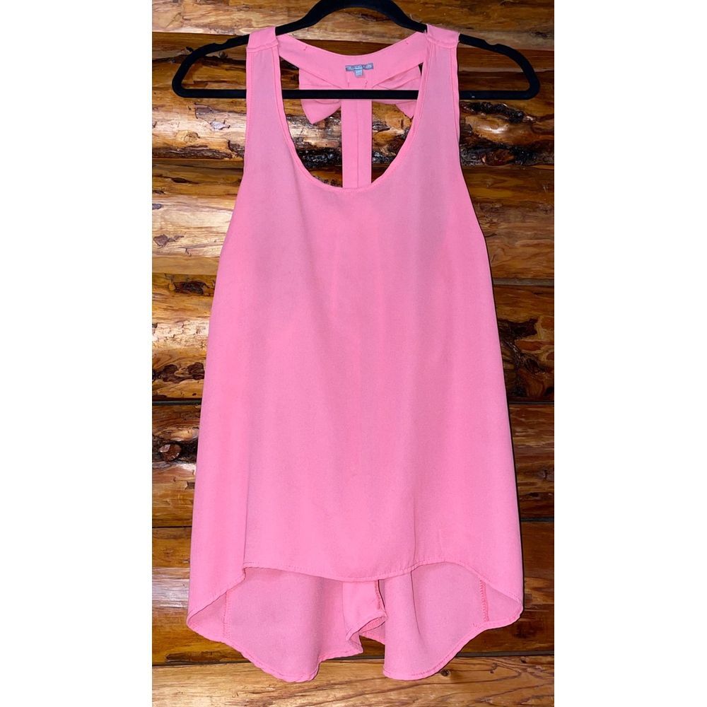 Charlotte Russe Coral Tank W/Bow Accents Size‎ Large